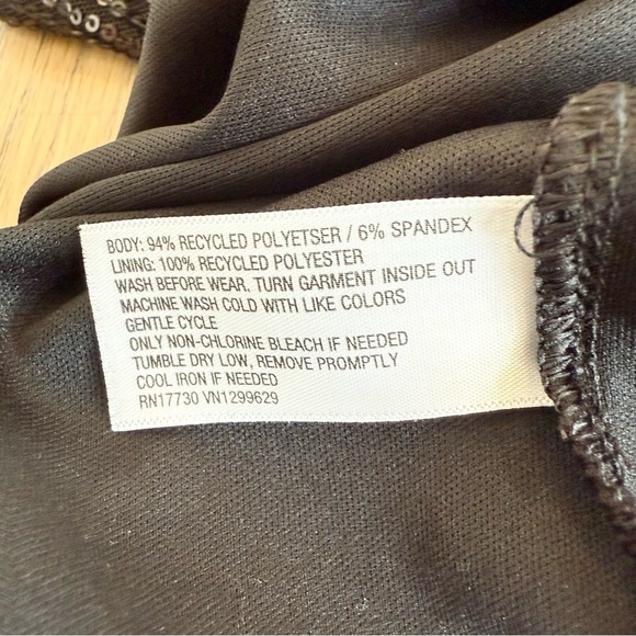 Art Class Girls’ Boxy Black Sequin Kids Crop Length Top Size Large 10/12 - Picture 11 of 11